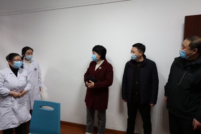 2021新春上班第一天，院領導班子慰問廣大醫(yī)護職工(圖4)