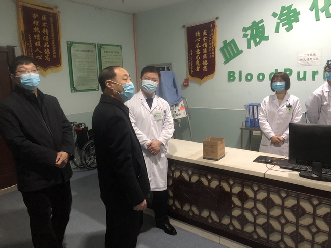 正月初一，院領(lǐng)導(dǎo)慰問一線醫(yī)護(hù)工作者(圖7)