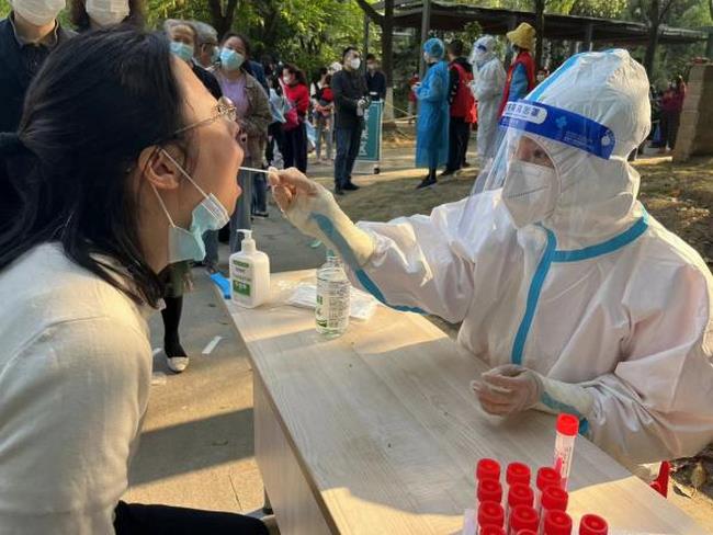 這不是一個(gè)人的戰(zhàn)役，平凡的崗位不平凡的事 ——記疫情下奮斗的呼吸人(圖9)