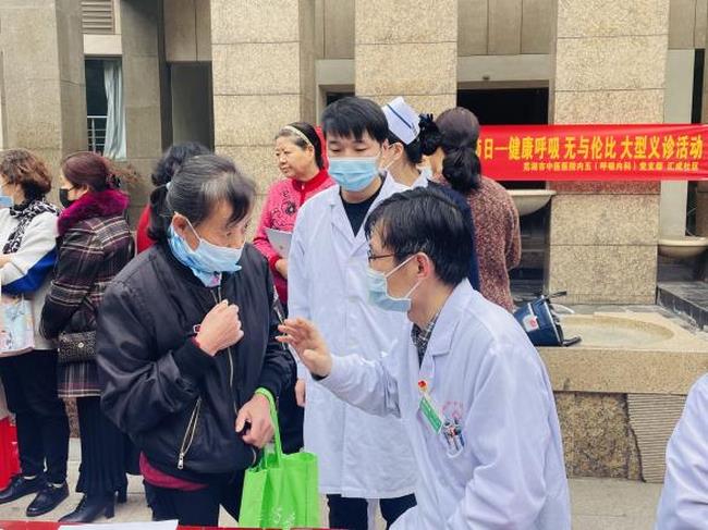 這不是一個(gè)人的戰(zhàn)役，平凡的崗位不平凡的事 ——記疫情下奮斗的呼吸人(圖10)