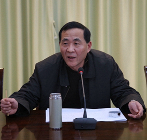 我院領(lǐng)導(dǎo)班子參加學校黨委中心組專題學習黨的十八屆五中全會精神及《準則》和《條例》(圖2)