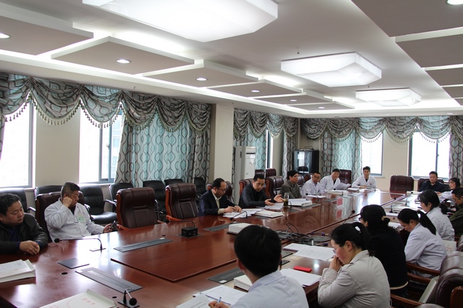 發(fā)揚民主，凝聚共識，科學(xué)決策——各代表團分組討論(圖3)